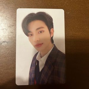 Hyunjin CHRISTMAS EVEL Offical PC